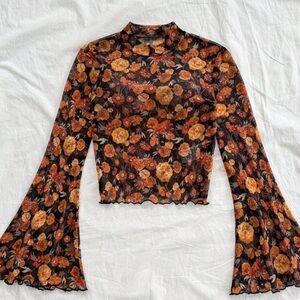 Long sleeve top